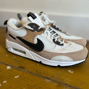 Nike Air Max 90 Futura Sneaker (women) Size 9.5